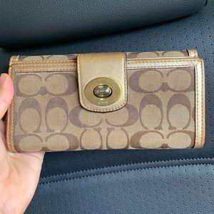 Coach wallet